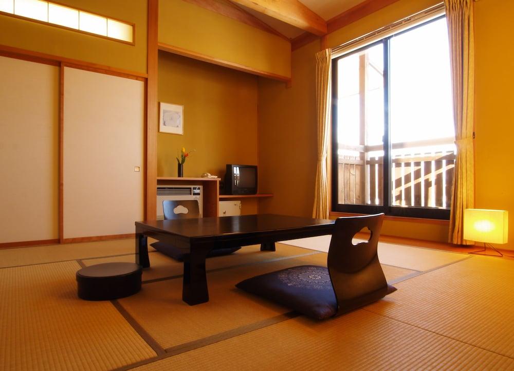 Hakuba Alpine Hotel Eksteriør bilde
